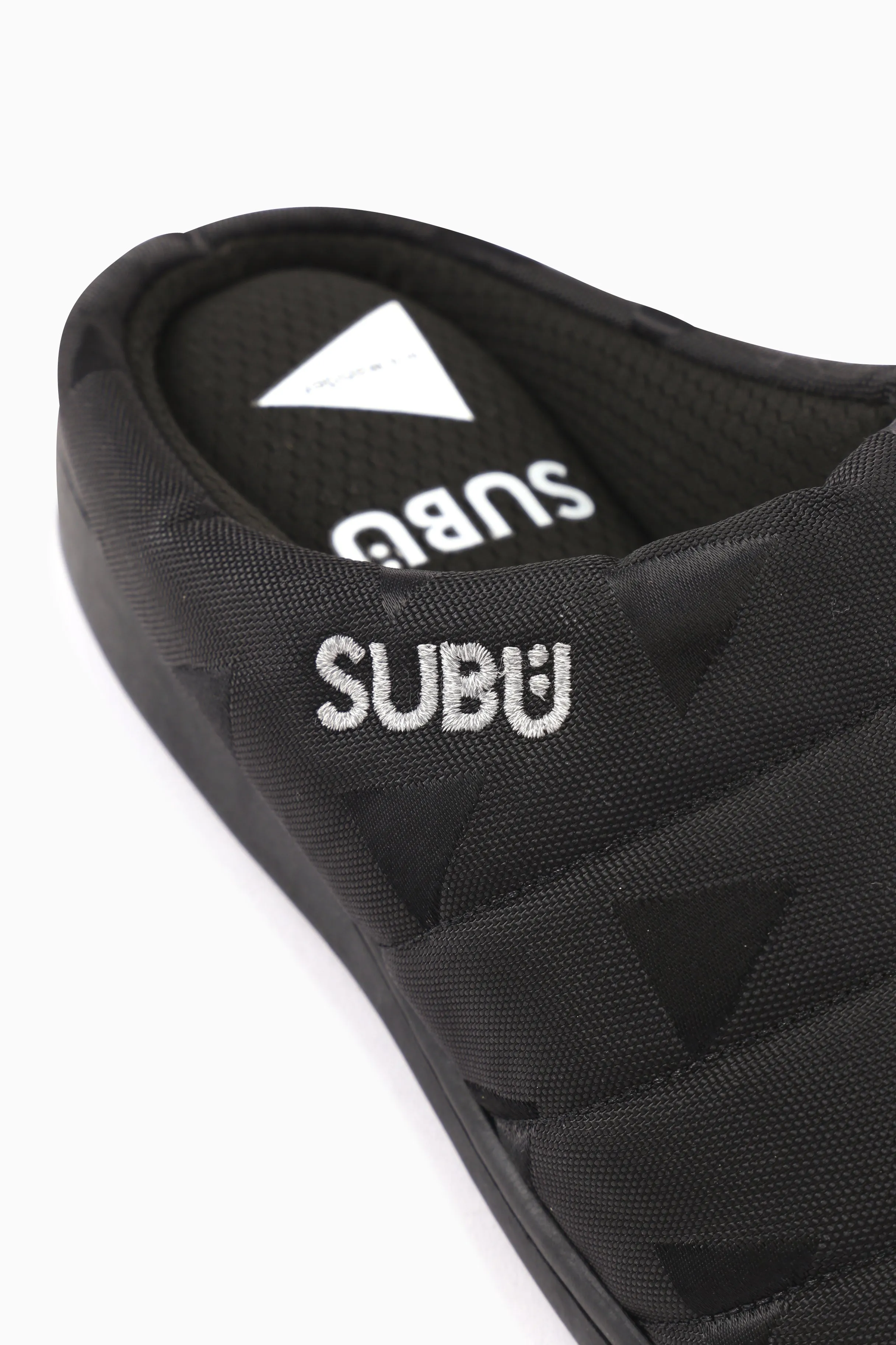 and wander - SUBU × and wander Triangle JQ Permanent Sandal - Black