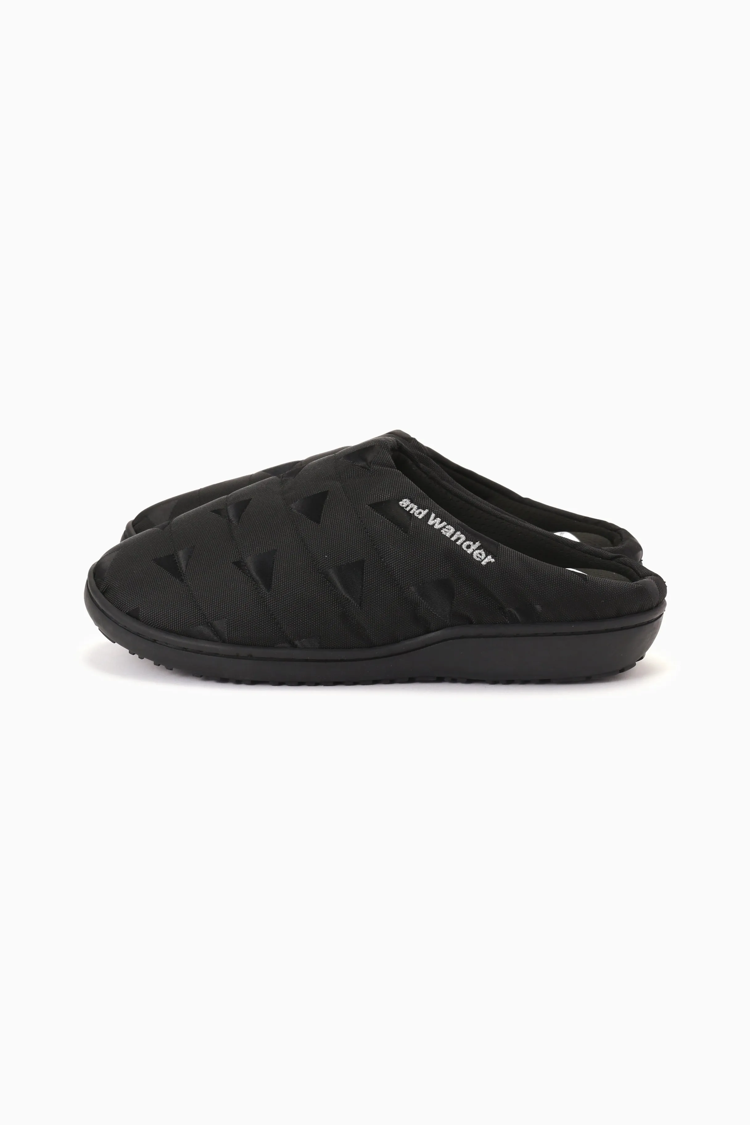 and wander - SUBU × and wander Triangle JQ Permanent Sandal - Black